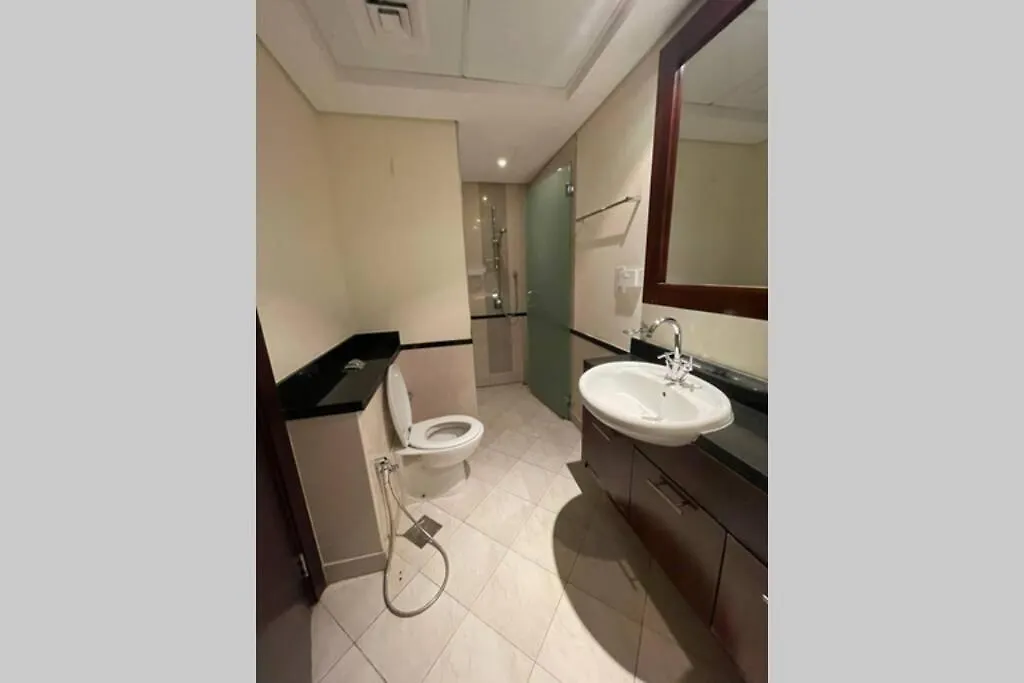 Cozy 2 Bedroom Apt Golf Tower Greens, Stunning Golf Views Дубай