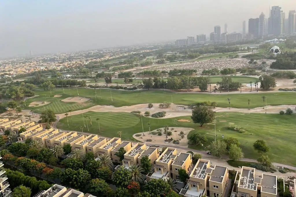 Cozy 2 Bedroom Apt Golf Tower Greens, Stunning Golf Views Dubai