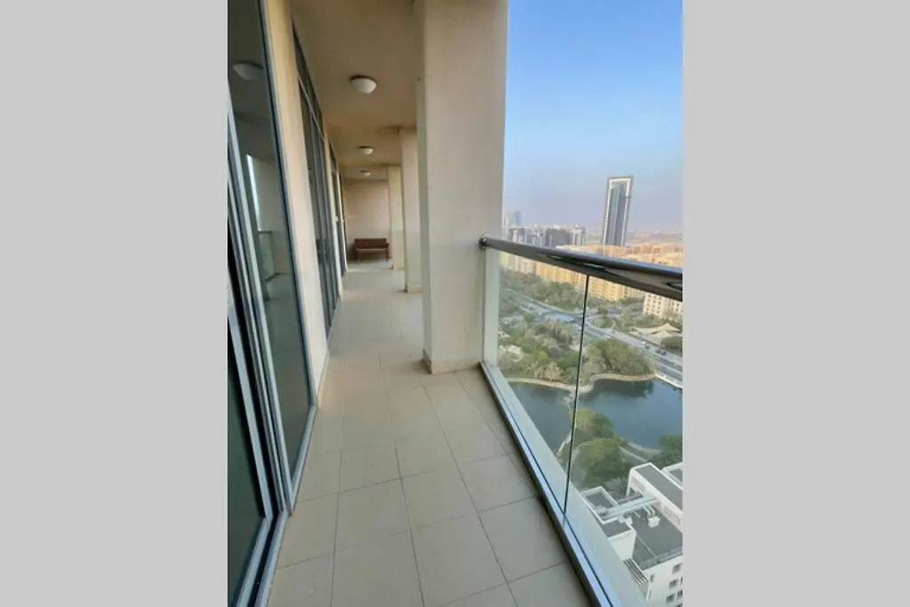 Cozy 2 Bedroom Apt Golf Tower Greens, Stunning Golf Views Dubai 0*,